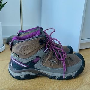 KEEN Targhee III Waterproof Mid Hiking Boots - Women's